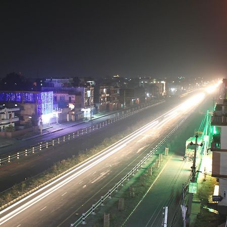 Asian Hotel Butwal Экстерьер фото